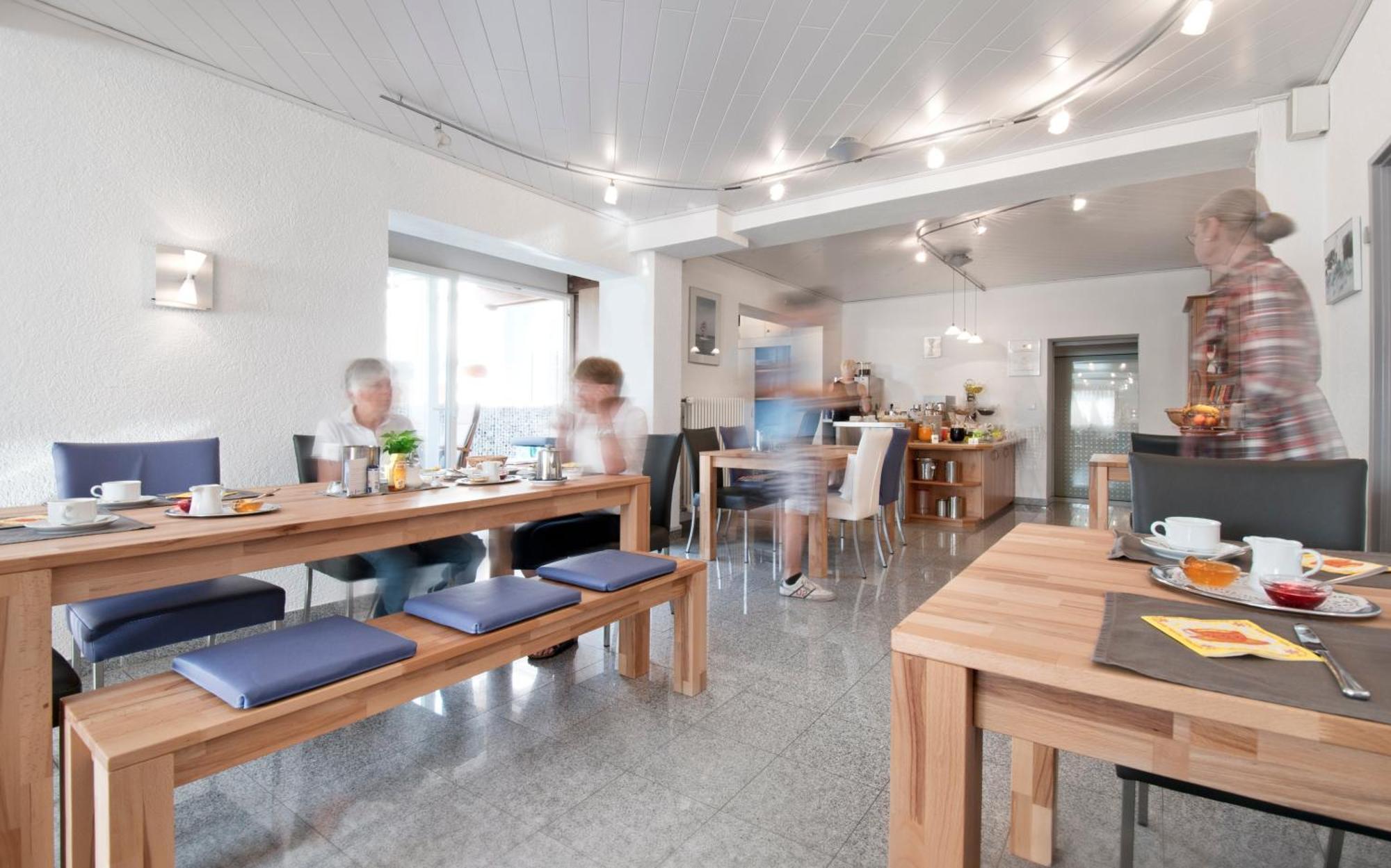 Gaestehaus Holzer Констанц Екстериор снимка